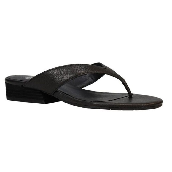 NEW Eileen Fisher Erika Sandal in Black Leather sz 10